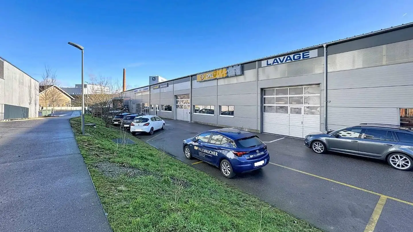 Commercial for sale - 1350 Orbe