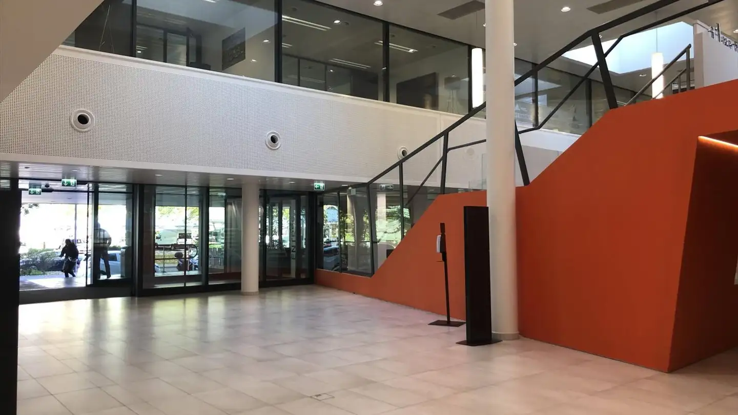 Spazio ufficio in affitto - Chemin Du Château-Bloch 11, 1219 Le Lignon - Photo 2