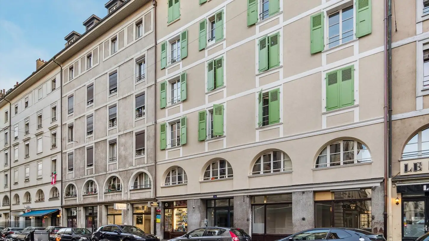 Attique à louer - Rue Sismondi 9, 1201 Genève