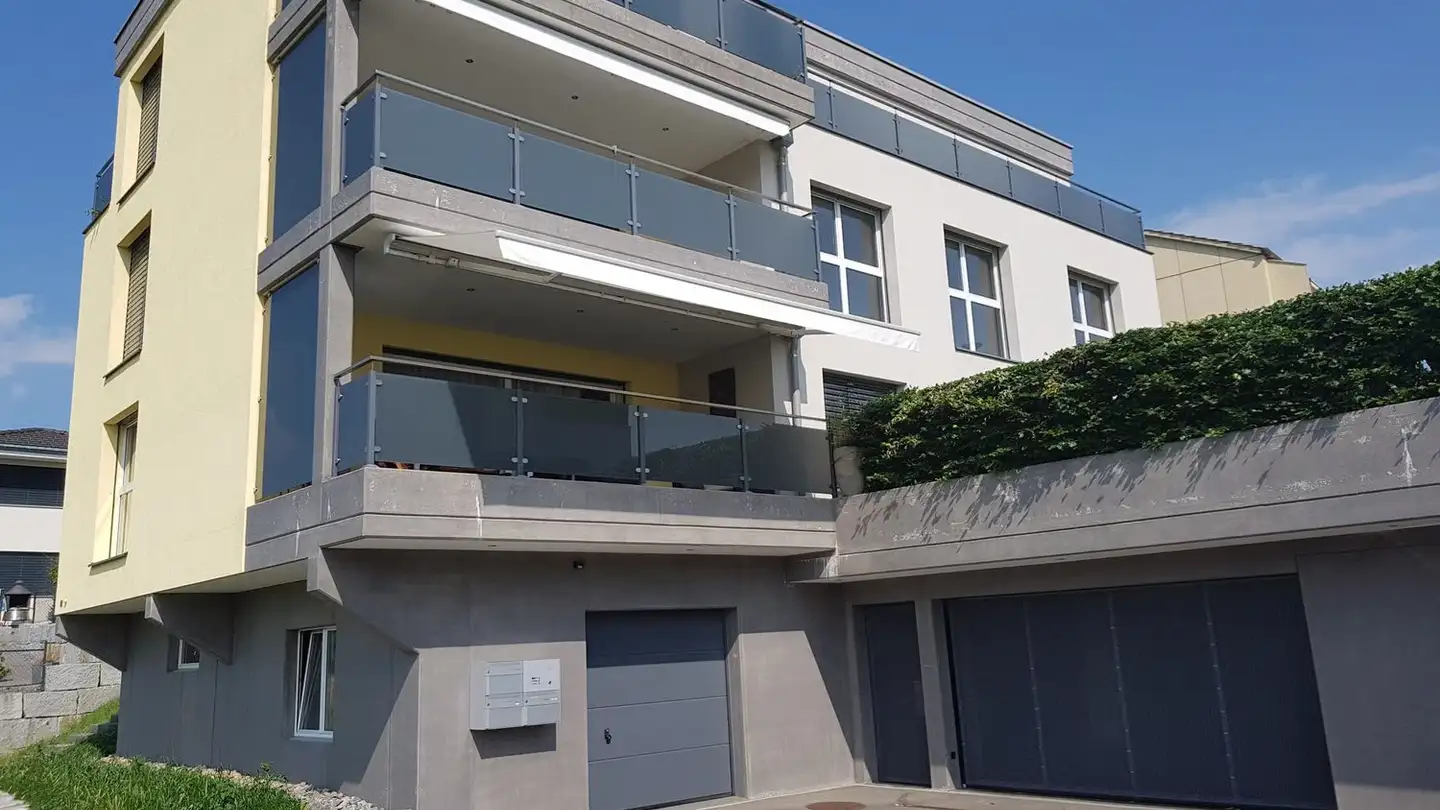 Tiefgaragenstellplatz mieten - 9247 Henau