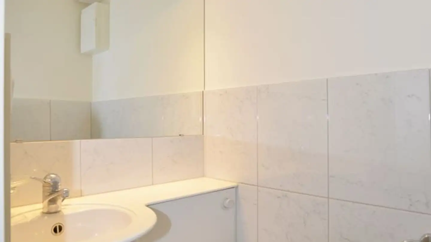 Apartment for rent - Im Haufland 1, 8117 Fällanden - Photo 4