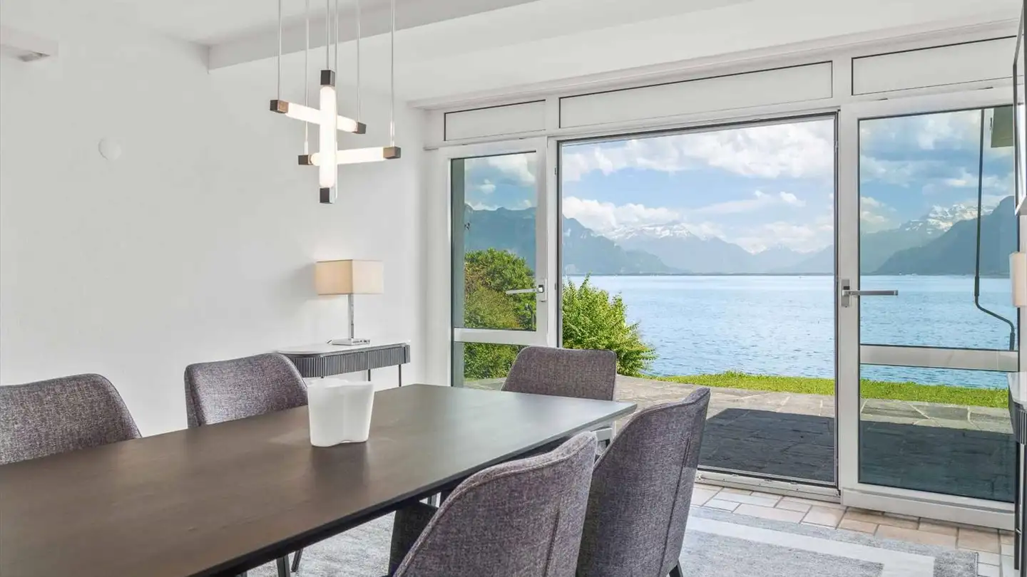 Villa for sale - 1802 Corseaux