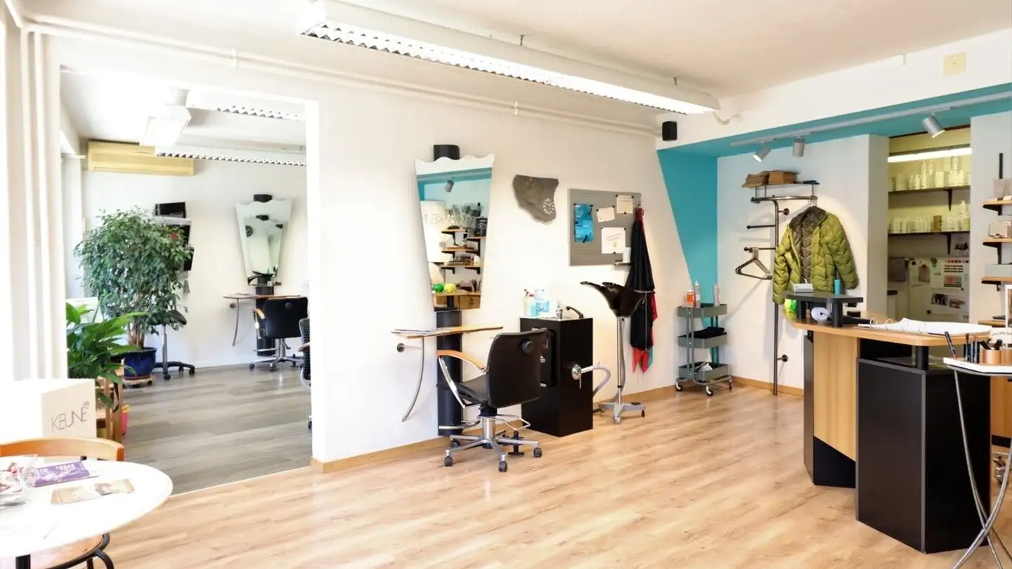 Hairdresser for rent - Schachen, 3400 Burgdorf