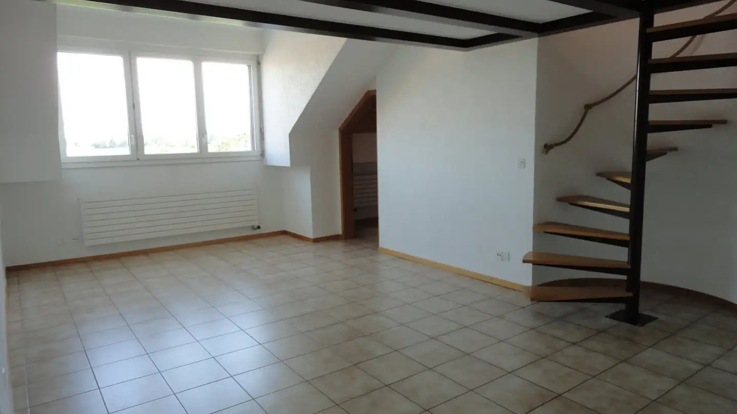 Appartement à louer - Route des Provins 2, 2087 Cornaux NE