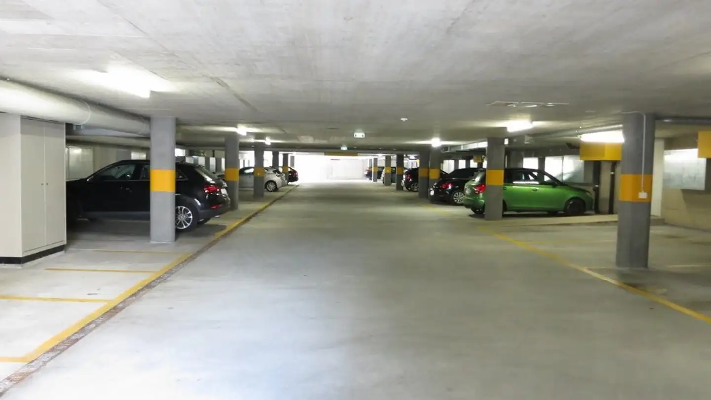 Underground parking space for rent - Im Gatter 3, 8121 Benglen