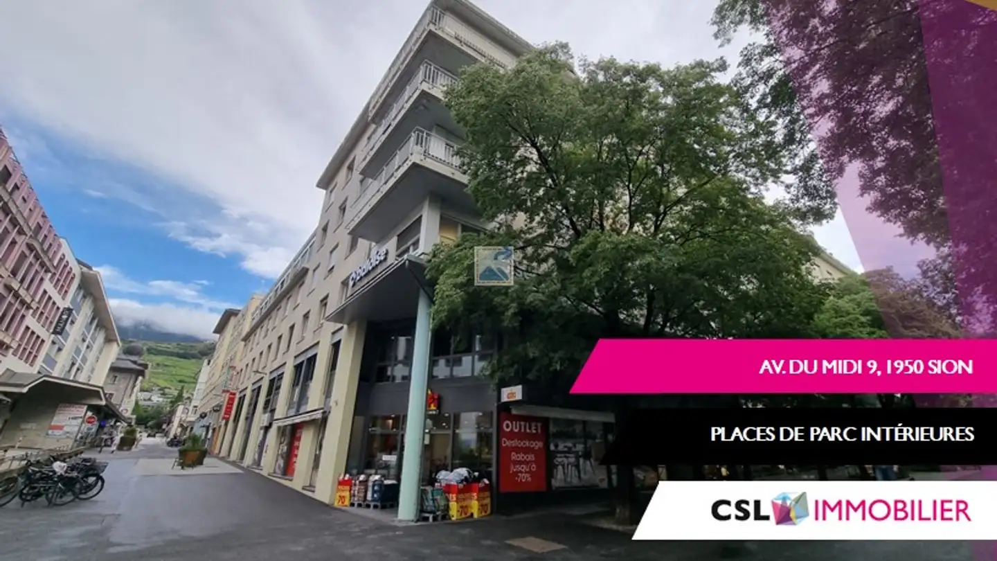 Place de parking souterraine à louer - Avenue Du Midi 9, 1950 Sion
