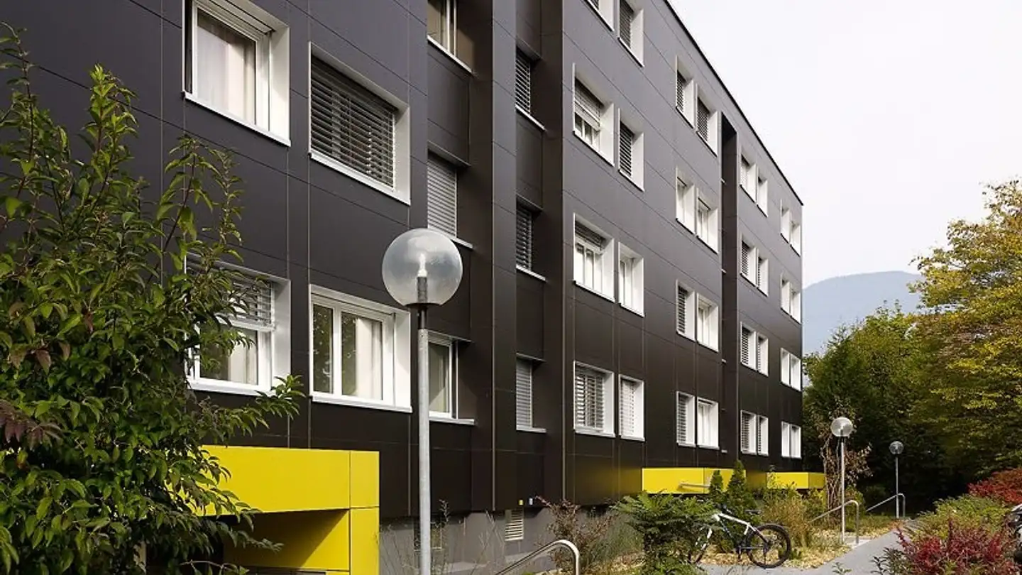 Tiefgaragenstellplatz mieten - Fichtenweg 30, 4500 Solothurn