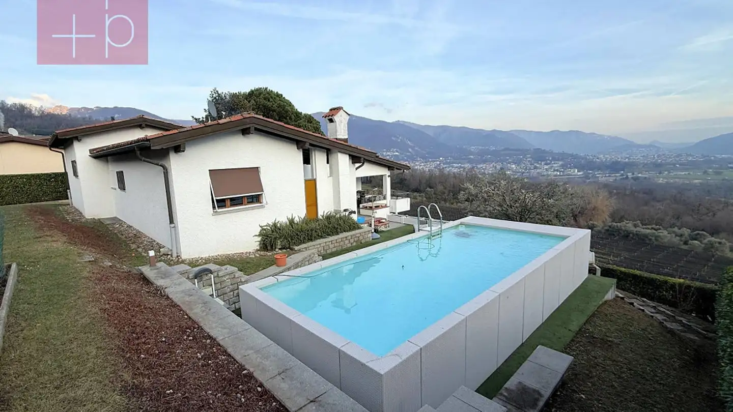 Villa for sale - 6863 Besazio