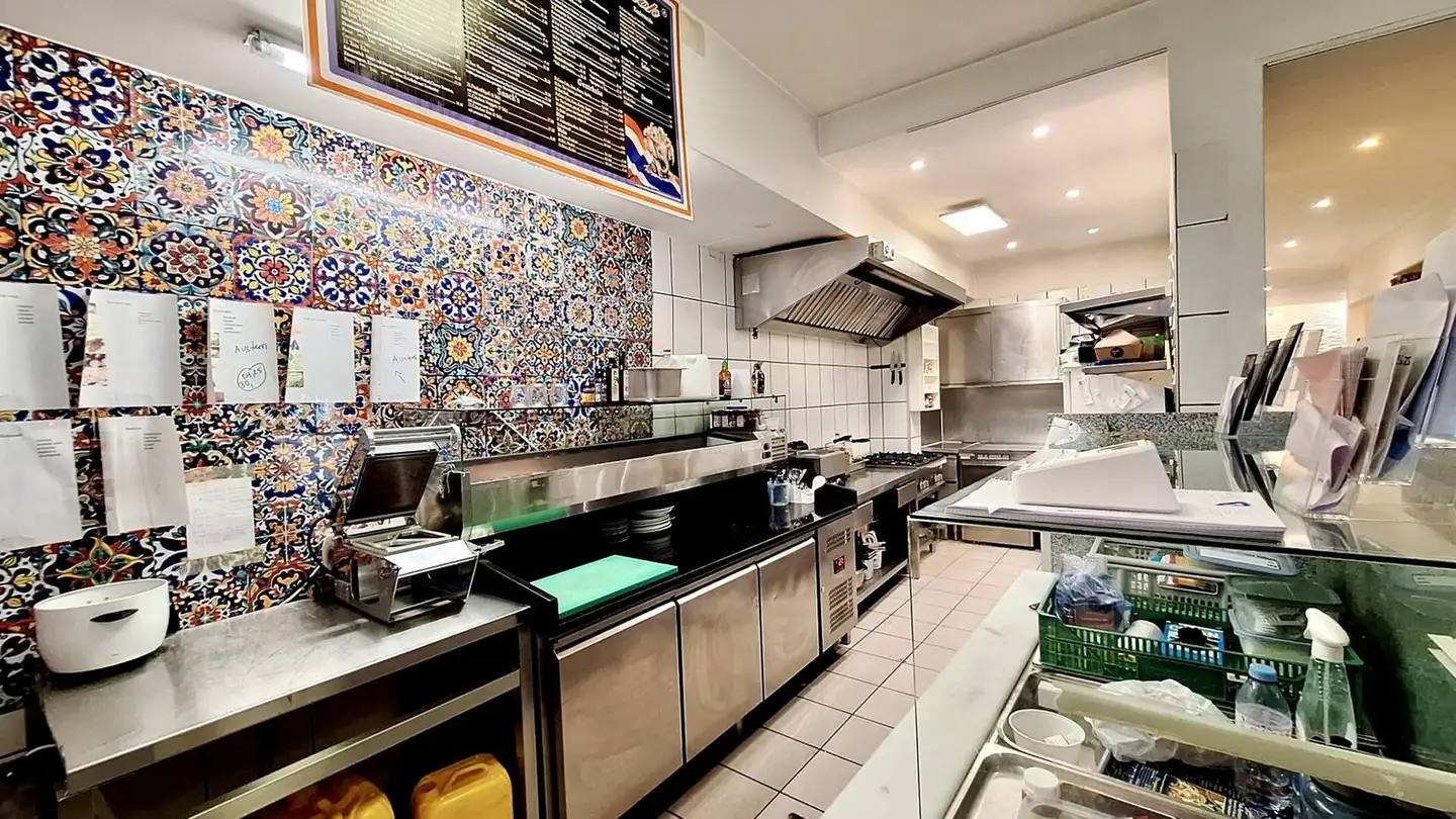 Restaurant for rent - Baslerstrasse 4, 4632 Trimbach - Photo 3