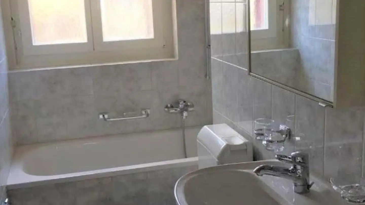 Apartment for rent - Neue Jonastrasse 87c, 8640 Rapperswil SG - Photo 4