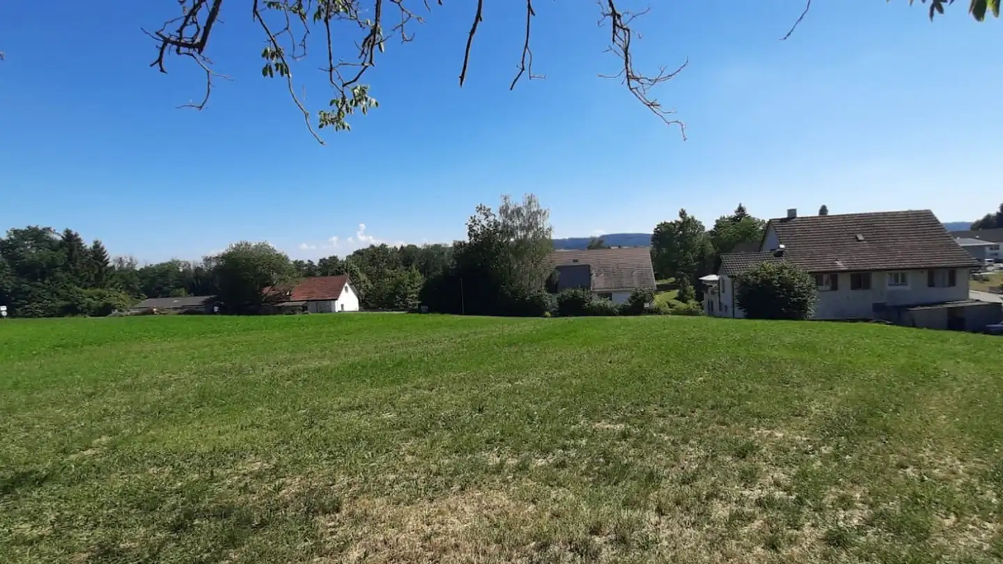 Constructible plot for sale - 8566 Neuwilen