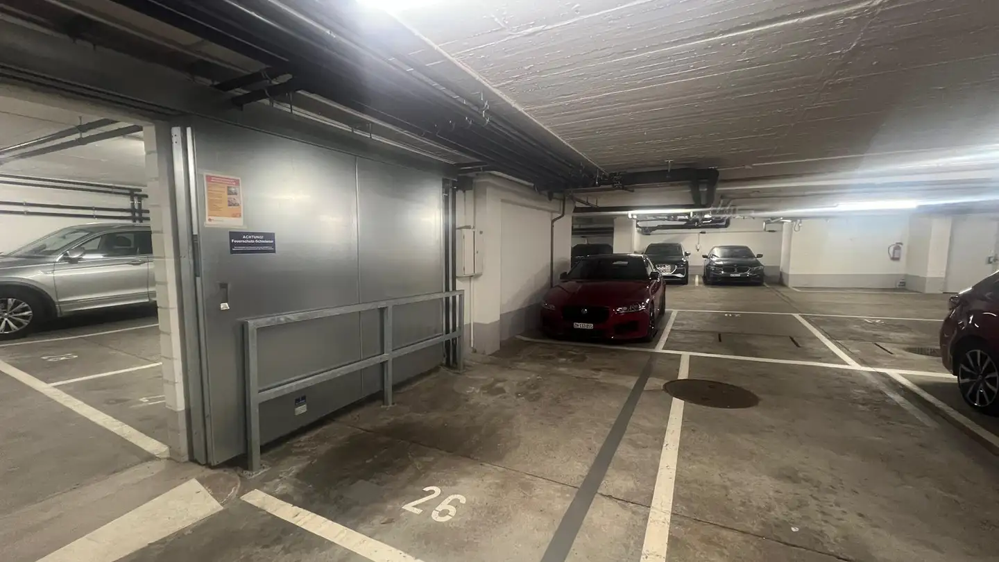 Place de parking souterraine à louer - Minervastrasse 110, 8032 Zürich - Photo 3