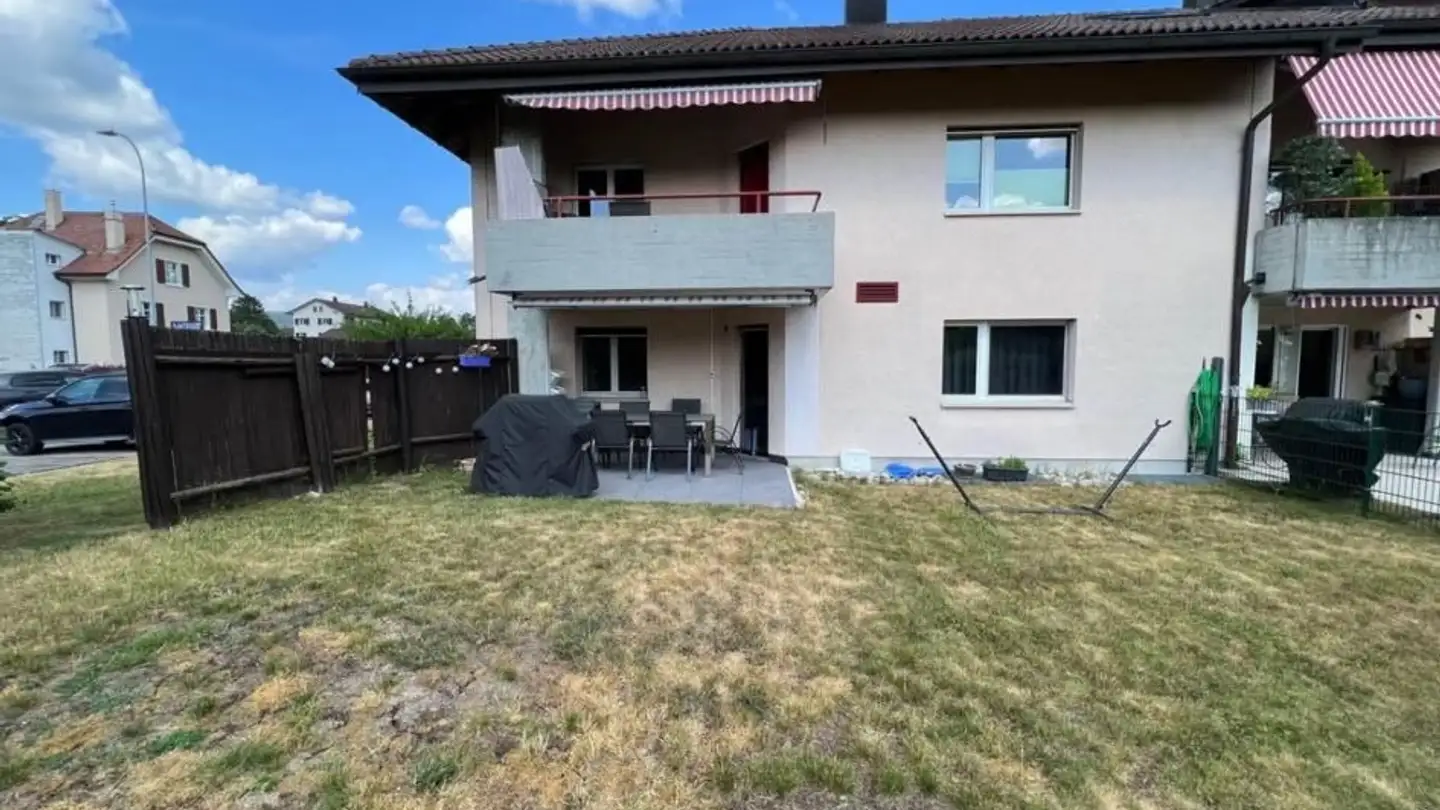 Apartment for rent - 2854 Bassecourt