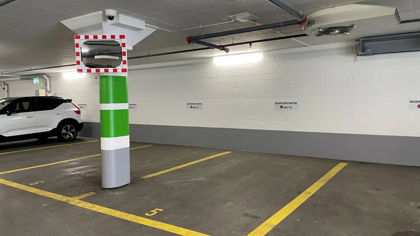Place de parking extérieure à louer - Lindenstrasse 5, 9240 Uzwil