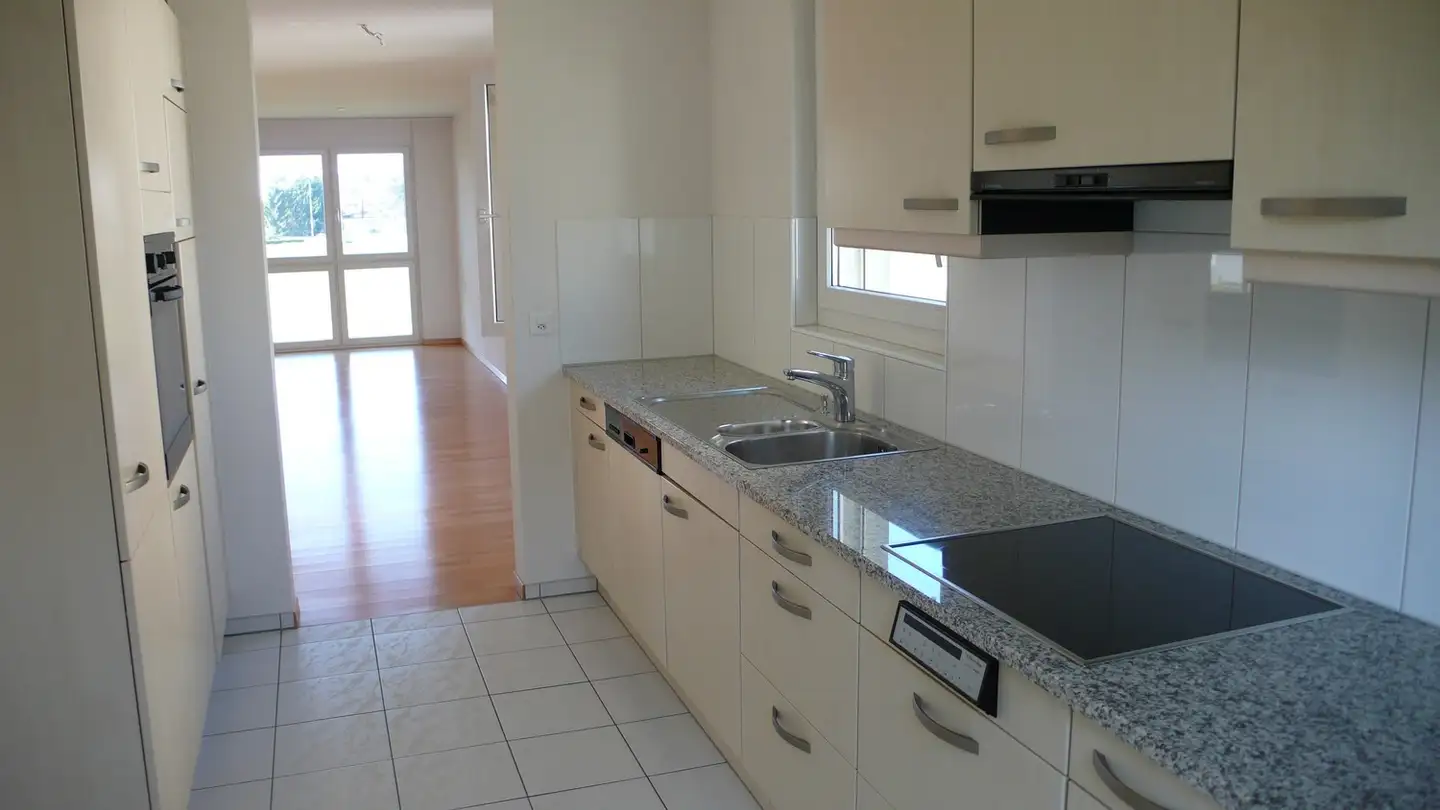 Wohnung mieten - Brämenstallstrasse 8, 8184 Bachenbülach - Foto 3