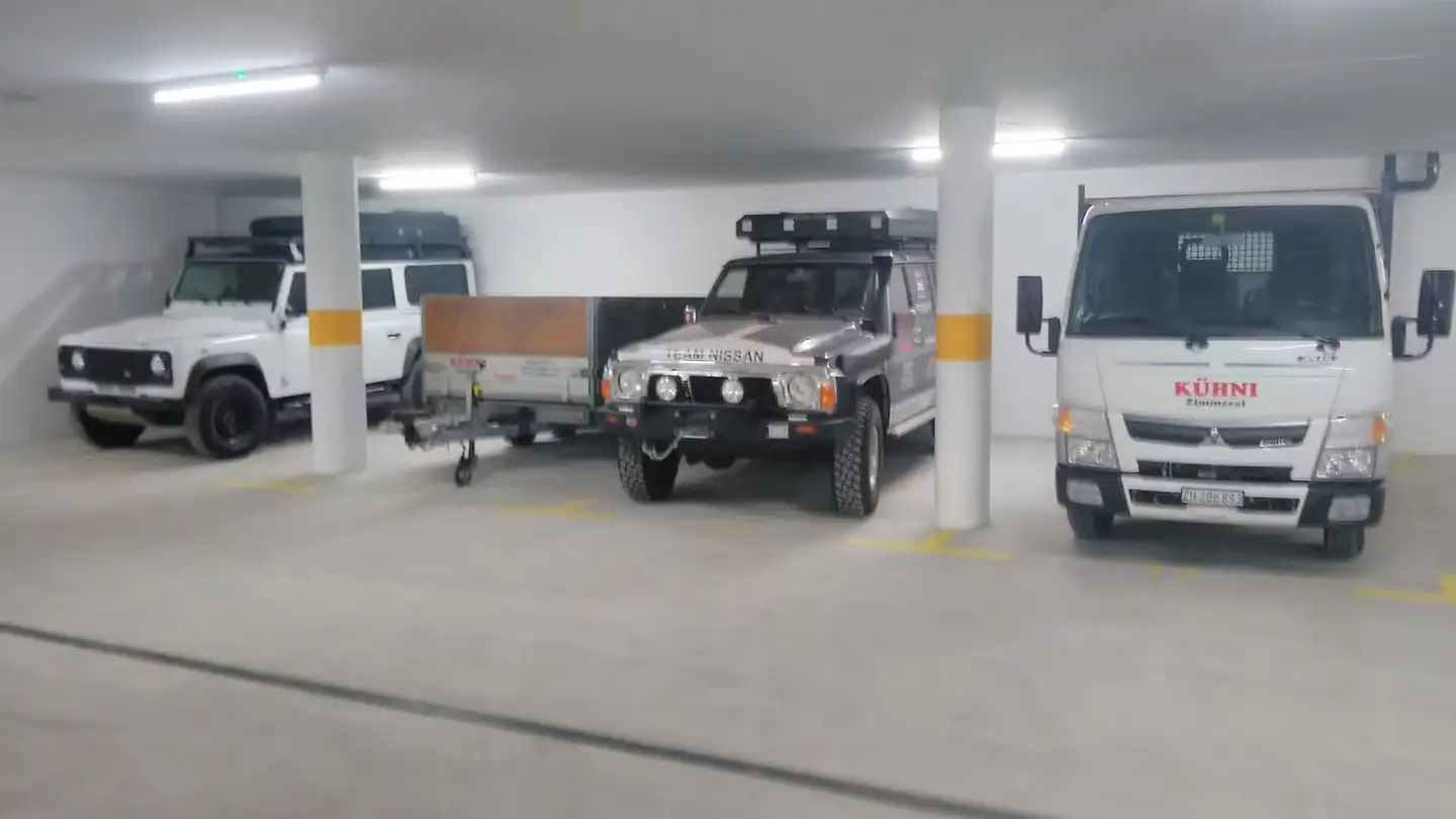 Place de parking souterraine à louer - 9650 Nesslau