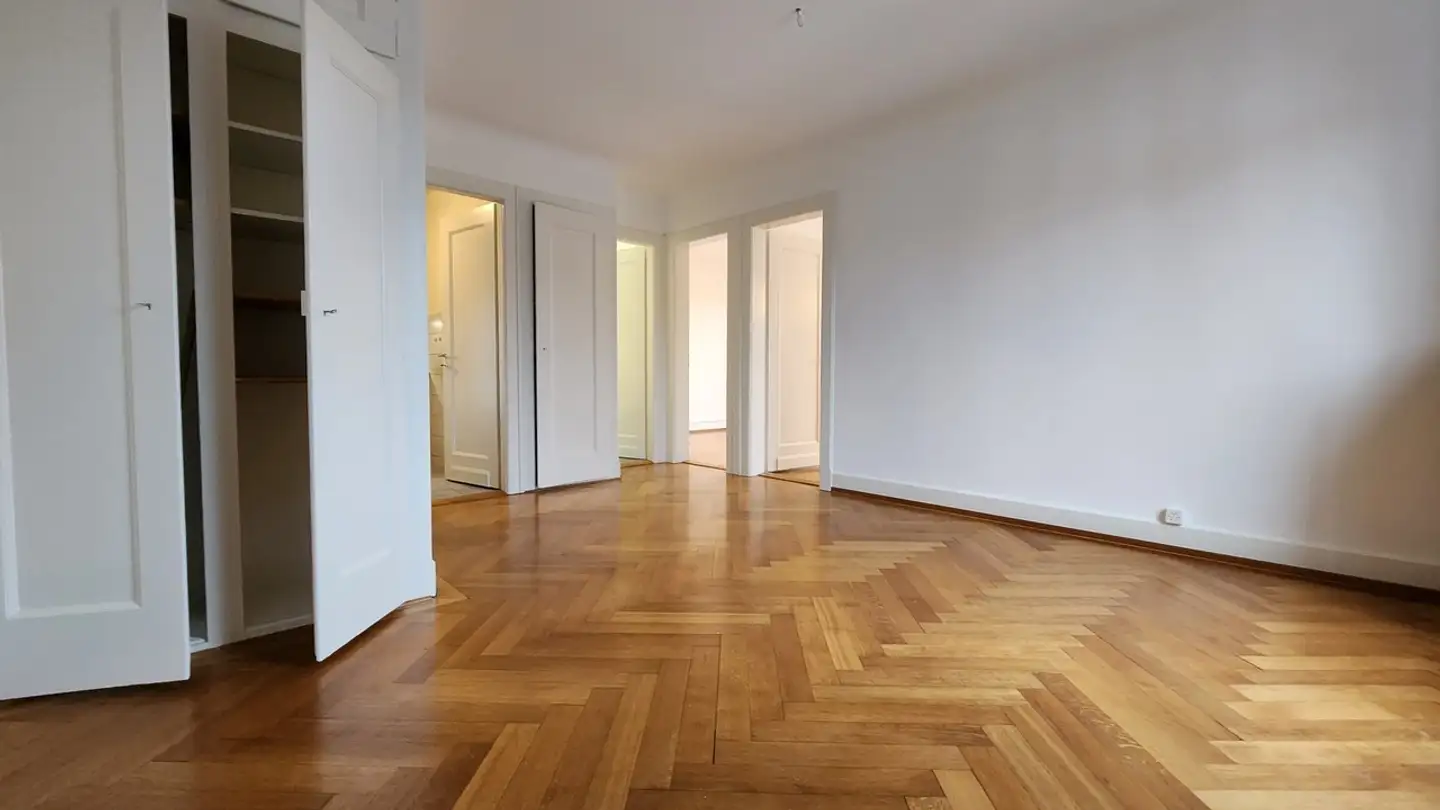 Apartment for rent - Chemin de la Fauvette 2, 1012 Lausanne - Photo 2