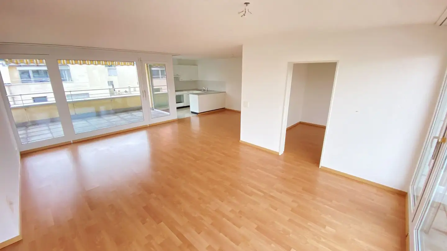 Wohnung mieten - Hardstrasse, 8424 Embrach - Foto 2