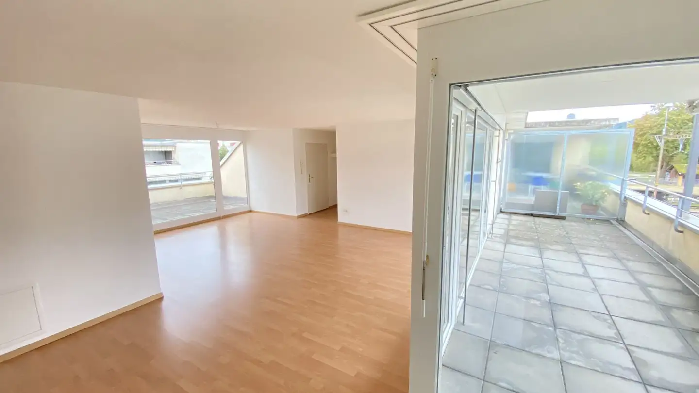 Wohnung mieten - Hardstrasse, 8424 Embrach - Foto 3