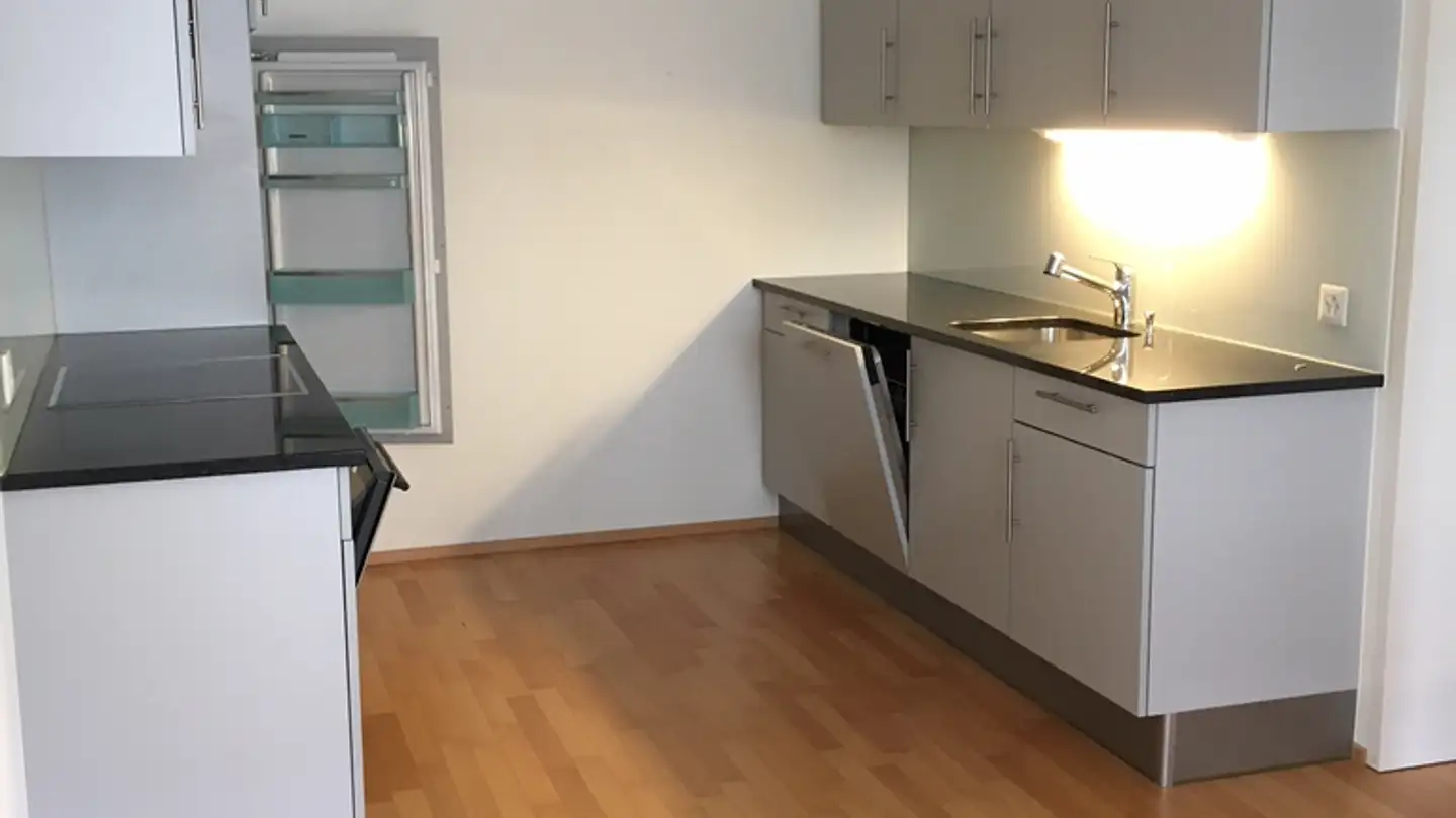 Apartment for rent - Hauptstrasse 37, 4142 Münchenstein - Photo 3