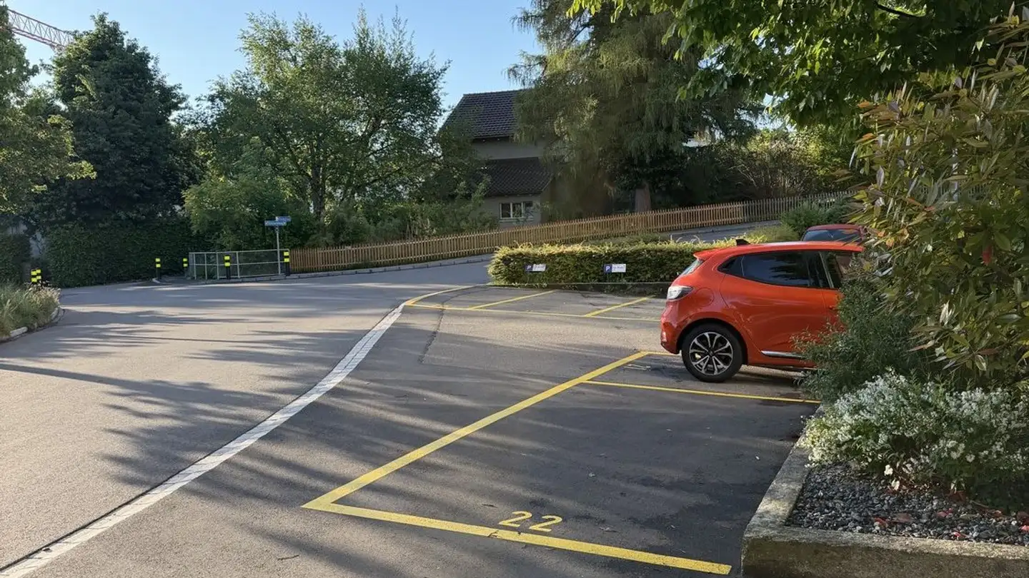 Place de parking extérieure à louer - Drusbergstrasse 34, 8810 Horgen