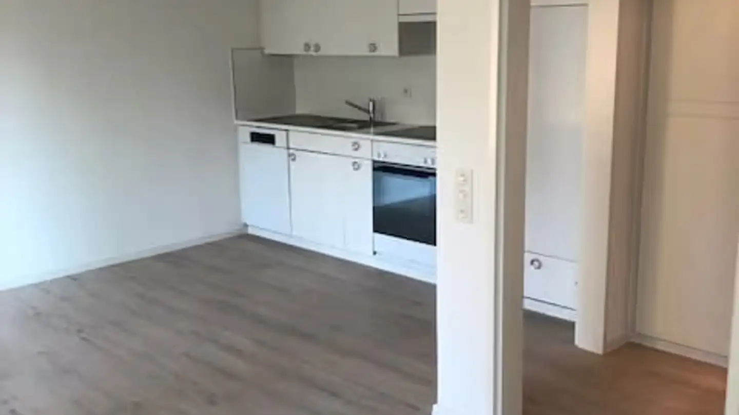 Apartment for rent - Feldblumenstrasse 19, 8134 Adliswil - Photo 3