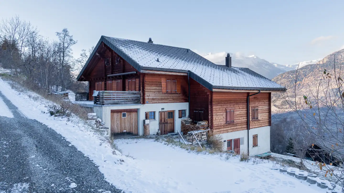 Semi-detached house for sale - 3943 Eischoll