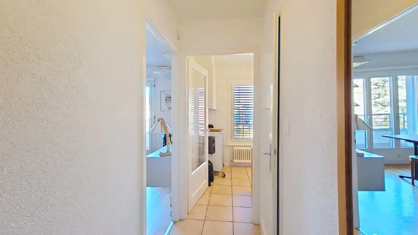 Apartment for rent - Avenue Des Baumes 8, 1814 La Tour-de-Peilz - Photo 4