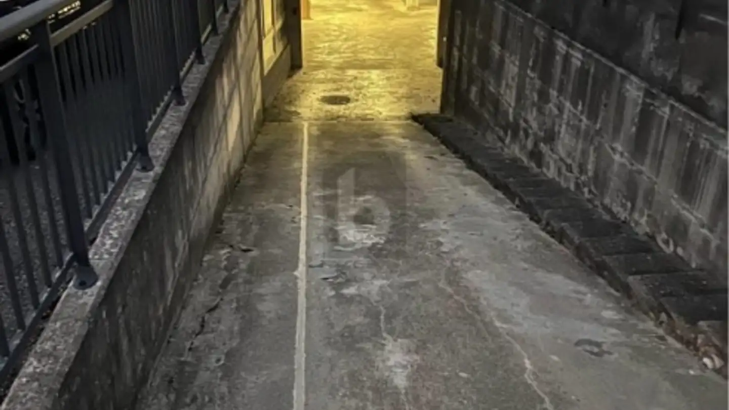 Indoor parking space for sale - 2046 Fontaines NE