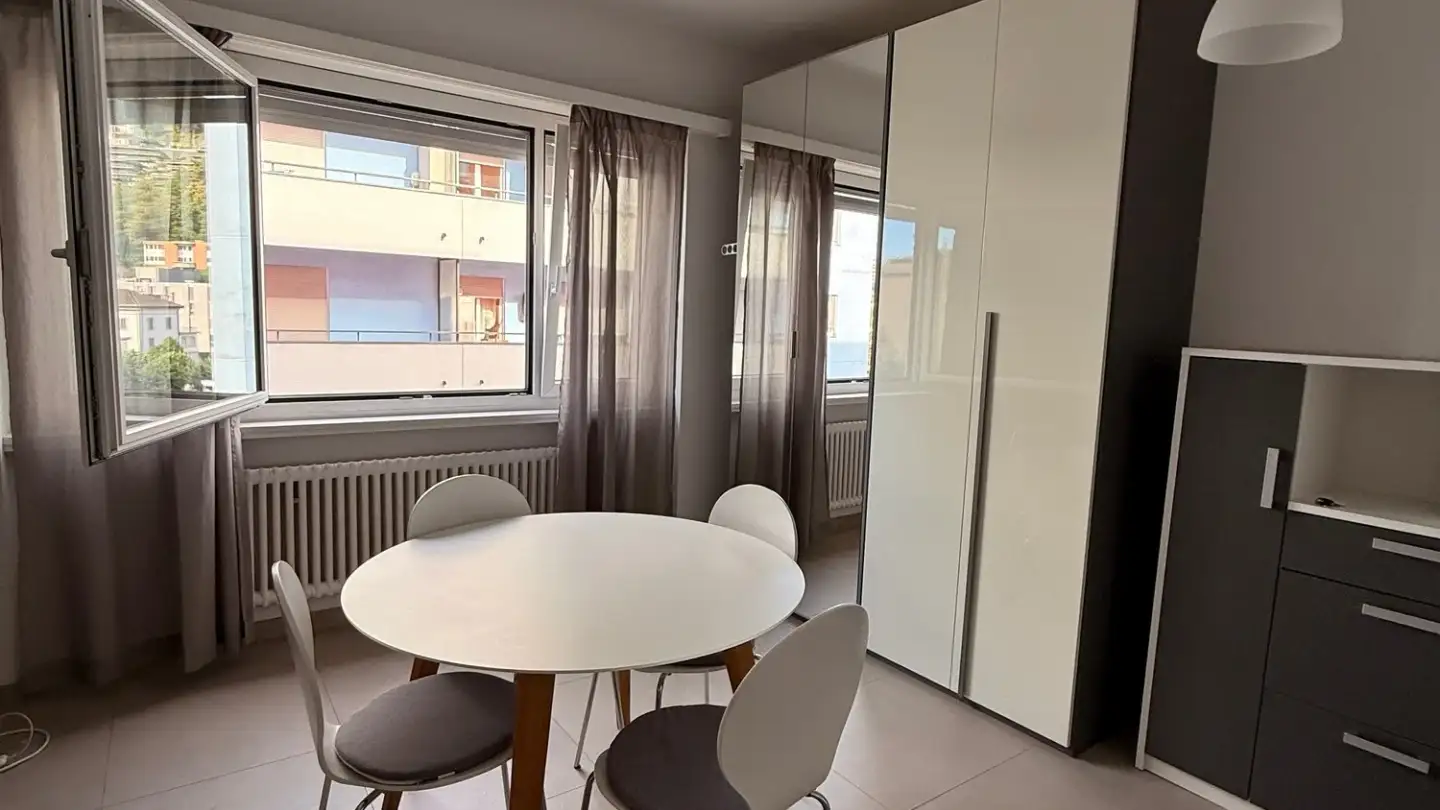 Wohnung mieten - Via Giacomo Brentani 8, 6900 Lugano - Foto 3