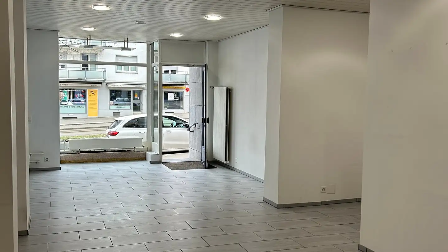 Commercial for rent - Schaffhauserstrasse 70, 8057 Zürich - Photo 2