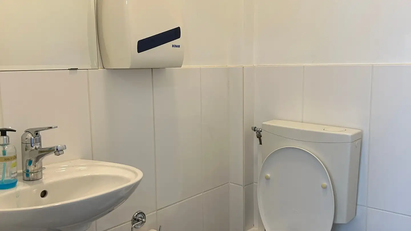 Commercial for rent - Schaffhauserstrasse 70, 8057 Zürich - Photo 4