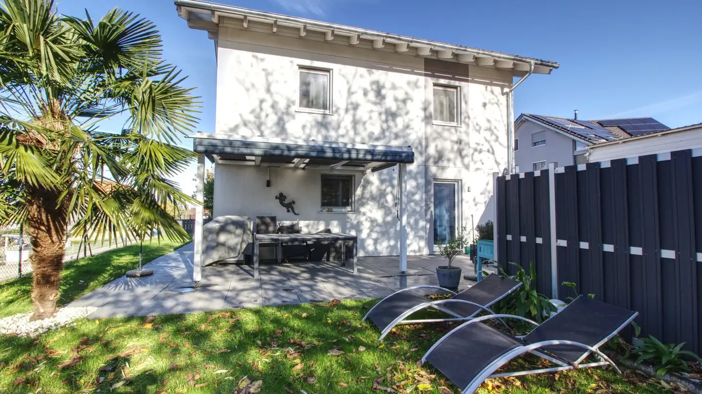 Single house for sale - 1589 Chabrey