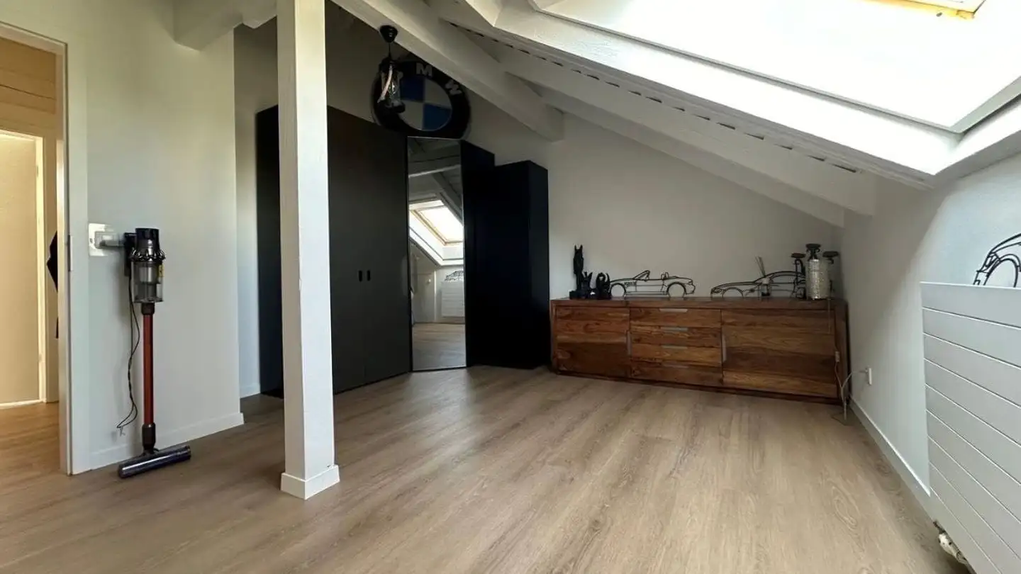 Wohnung mieten - Rütibach 11, 8340 Hinwil - Foto 3