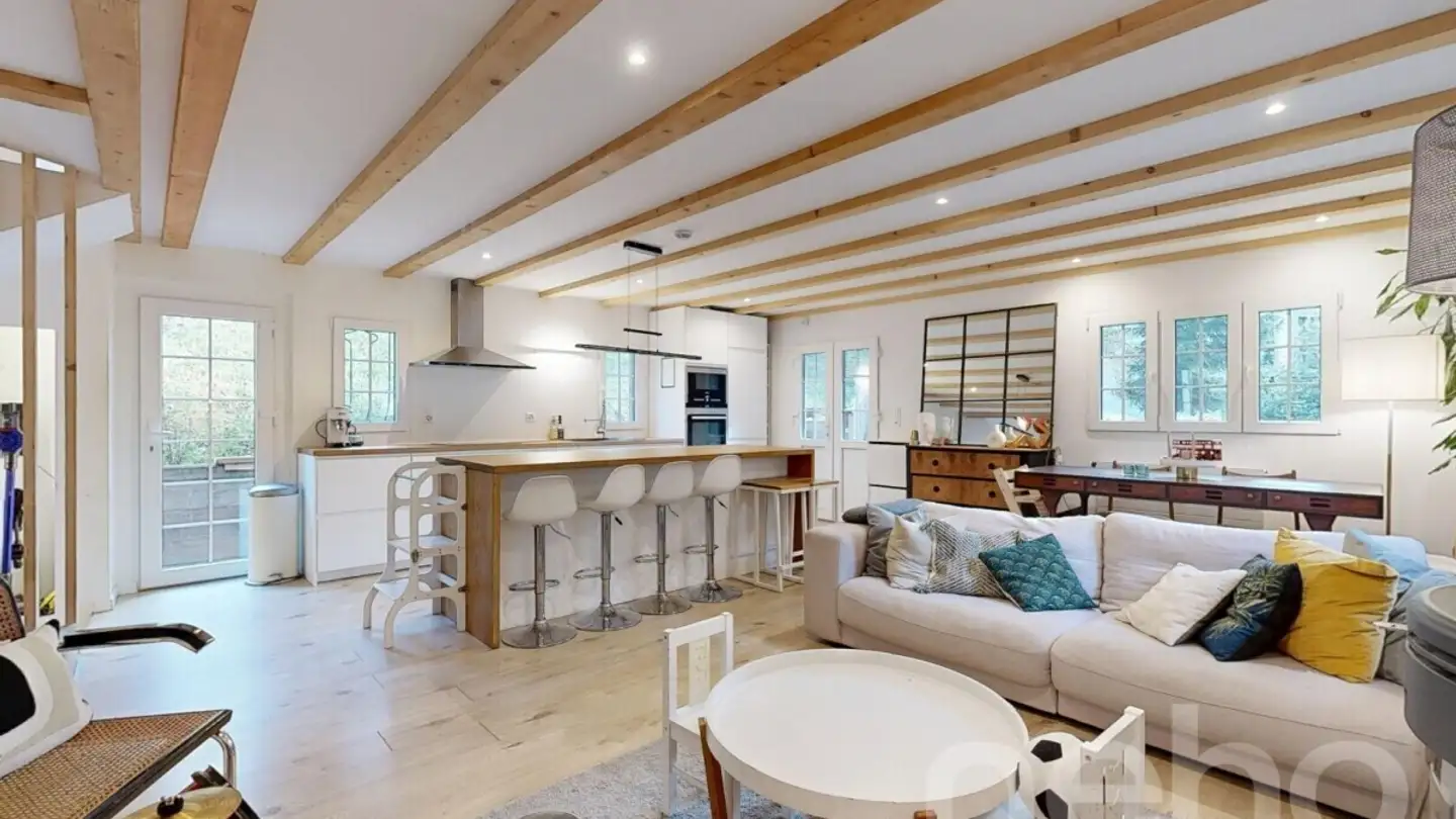 Chalet for sale - 1010 Lausanne