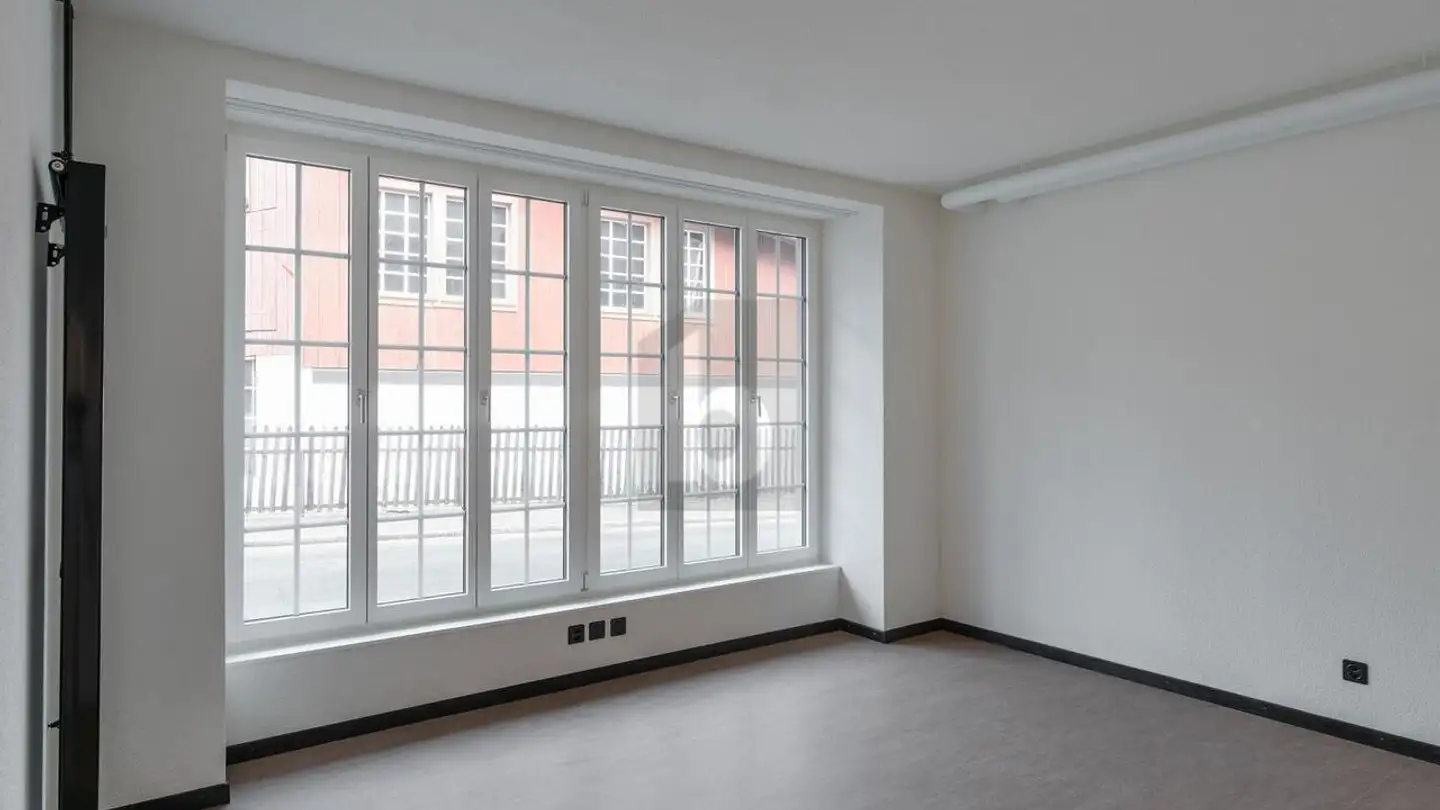 Office space for rent - 6410 Goldau - Photo 4