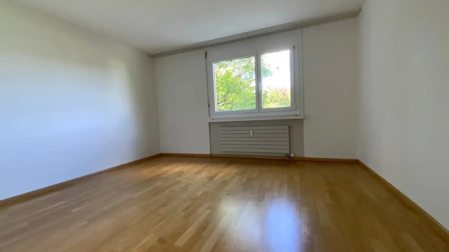 Wohnung mieten - Helvetierstrasse 5, 4106 Therwil - Foto 2
