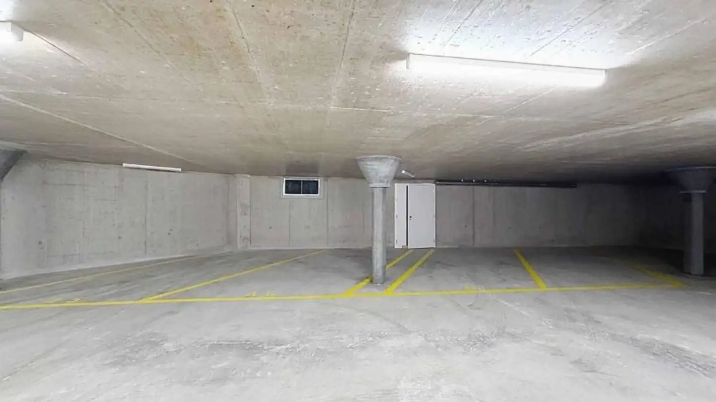 Place de parking souterraine à louer - 1530 Payerne