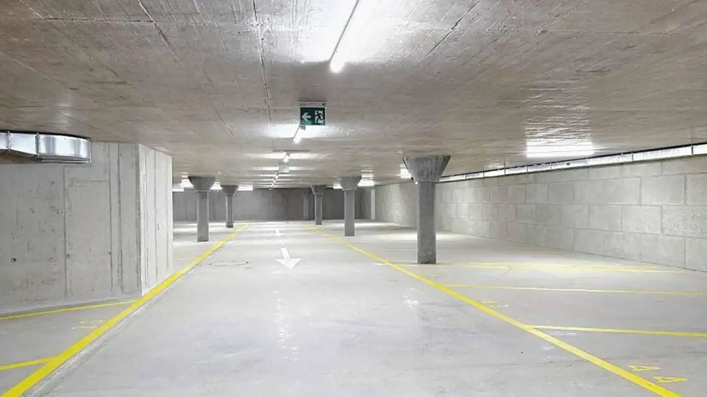 Place de parking souterraine à louer - 1530 Payerne - Photo 4