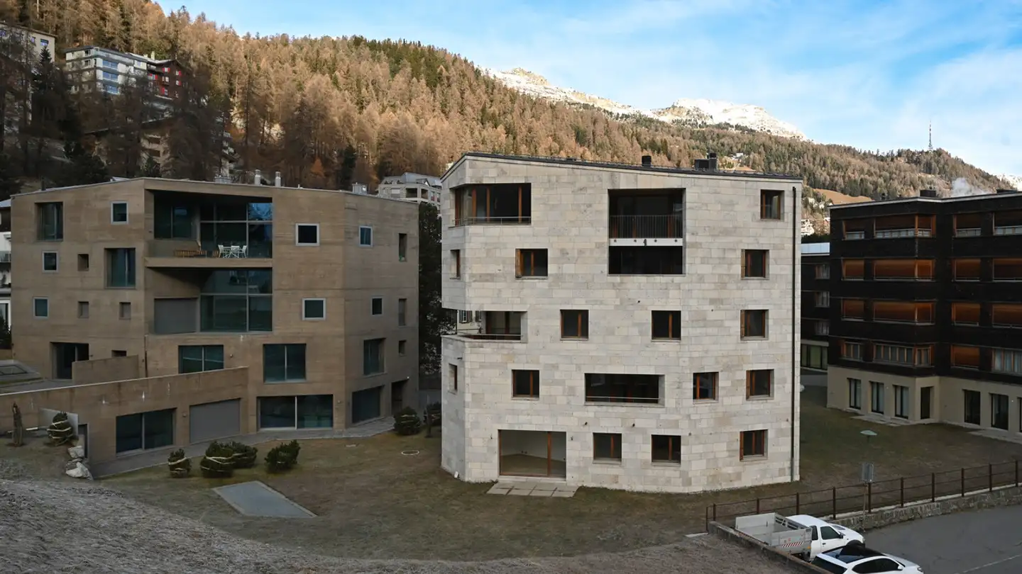 Duplex for sale - Via Chalavus 3, 7500 St. Moritz