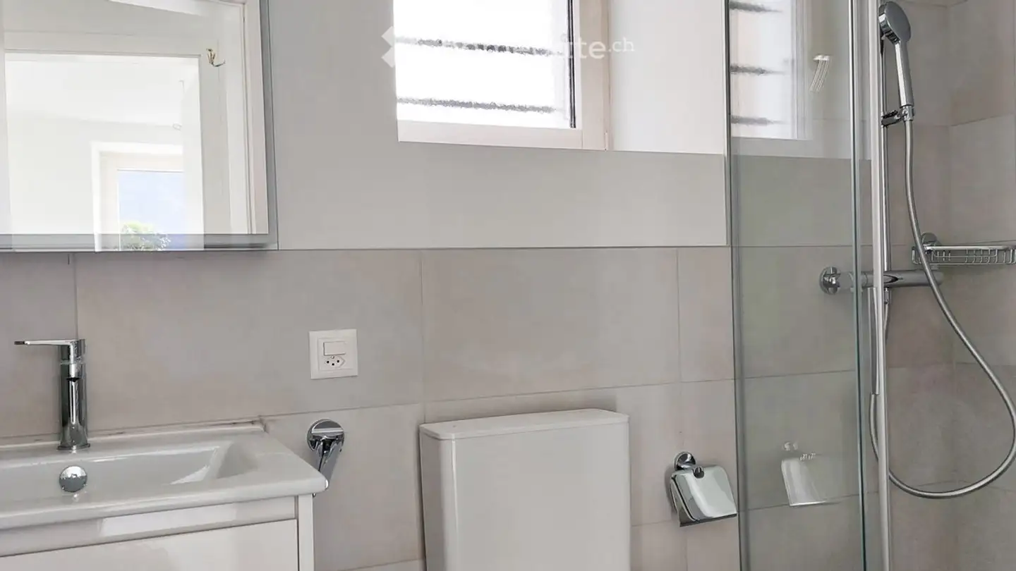 Apartment for rent - Al Temp 8, 6702 Claro - Photo 3