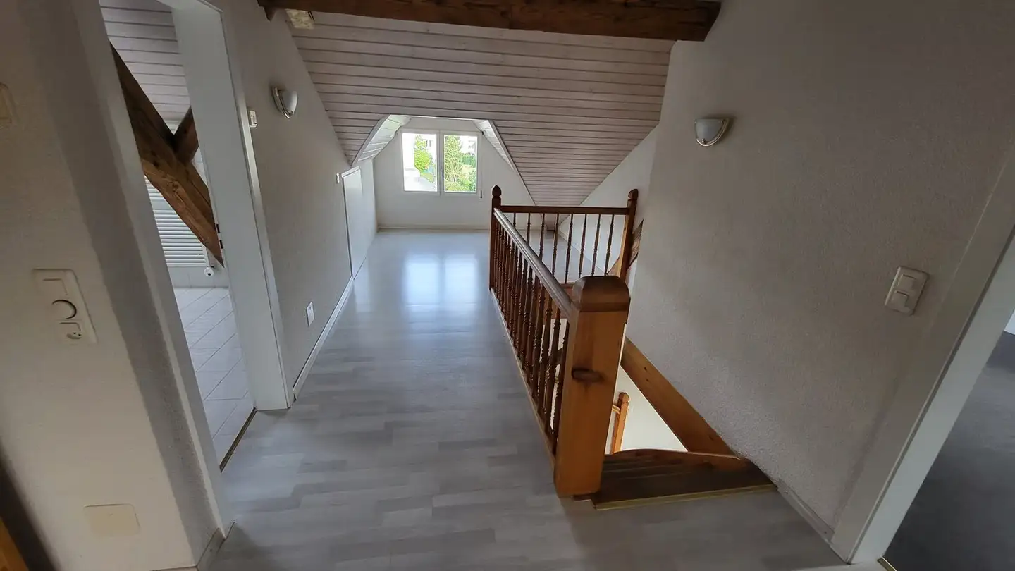 Attique à louer - Hardstrasse 11, 5037 Muhen - Photo 4