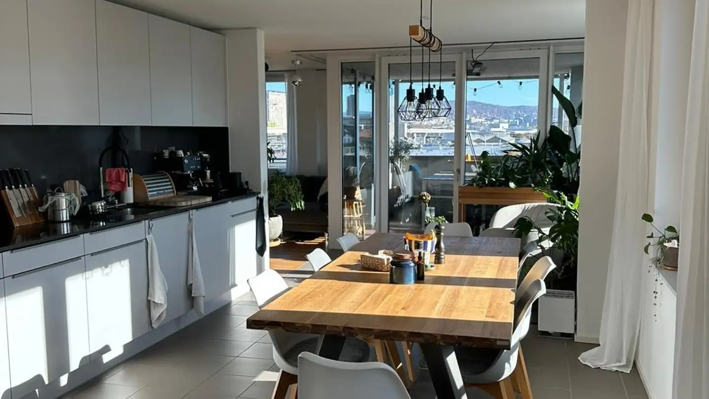 Appartement à louer - Hohlstrasse 440, 8048 Zürich