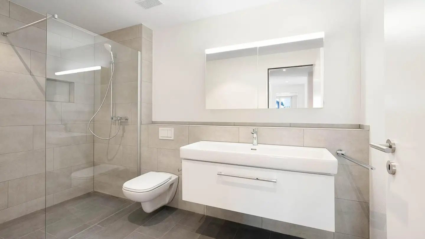 Appartement à louer - 8553 Hüttlingen