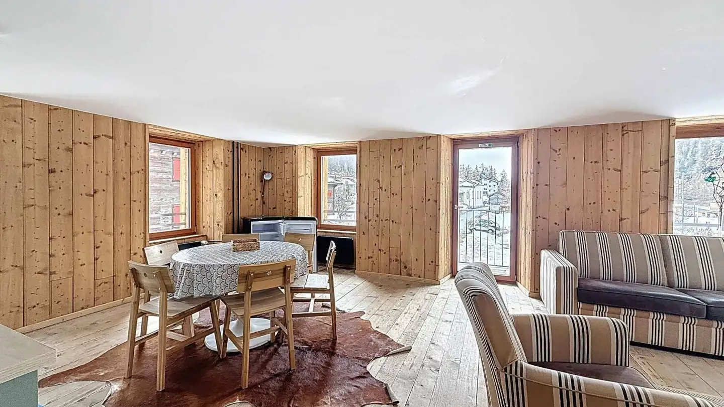 Apartment for sale - 3928 Randa