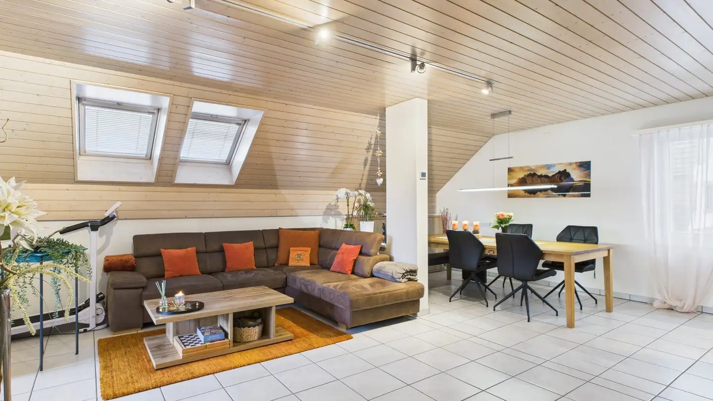 Attic flat for sale - Suhrerstrasse 13, 5036 Oberentfelden
