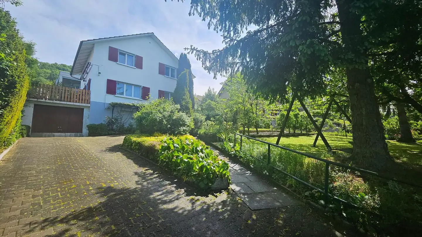 Constructible plot for sale - 5313 Klingnau