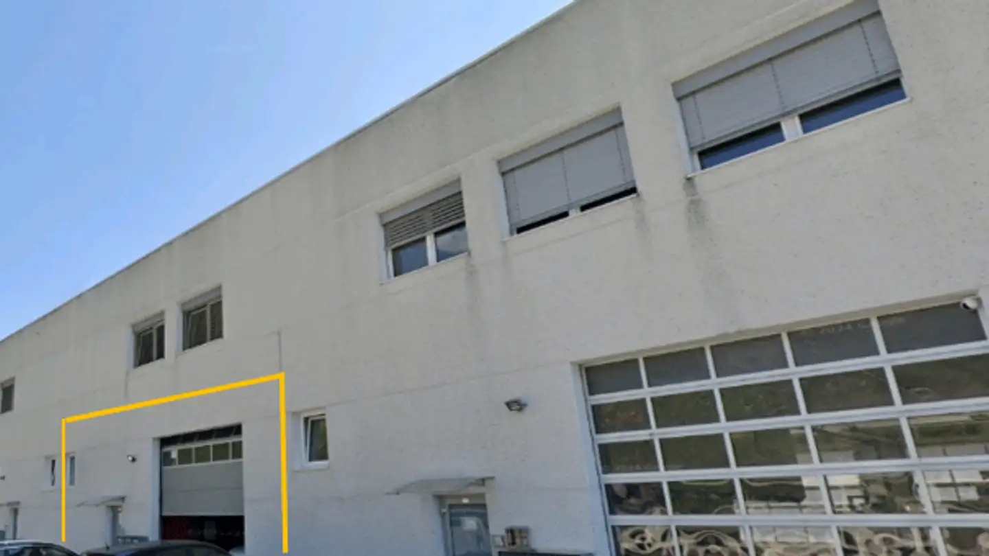 Commercial à louer - Route De La Gemmi 147b, 3960 Sierre