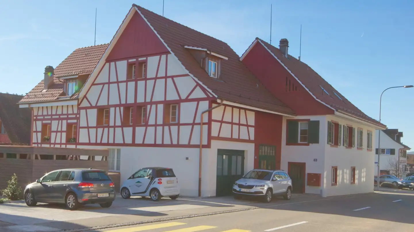 Appartement à louer - Dorfstrasse 63, 8192 Glattfelden