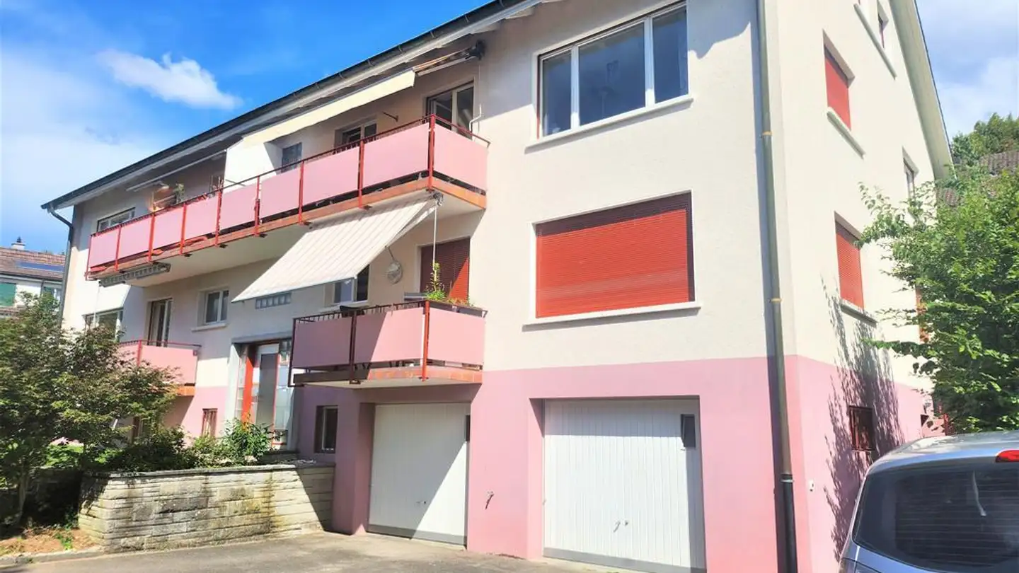 Outdoor parking space for rent - Drosselstrasse 3, 4103 Bottmingen